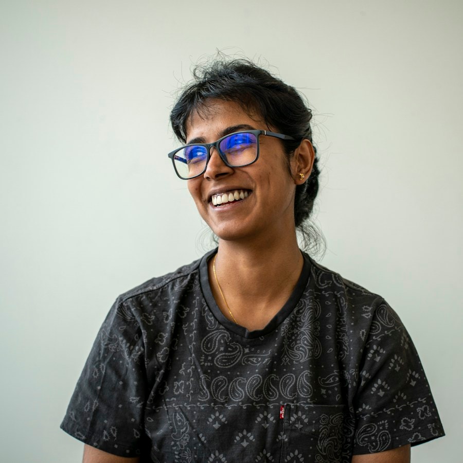 Dr. Farah Khan